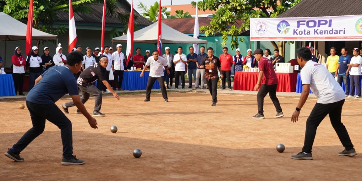 Petanque tournament at FOPI Kota Kendari showcasing community engagement and sport.