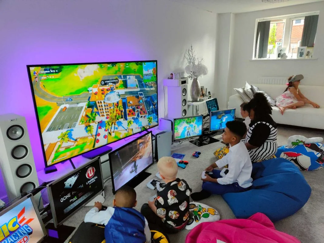 The Ultimate Gaming Truck Party with homeandawaygaming